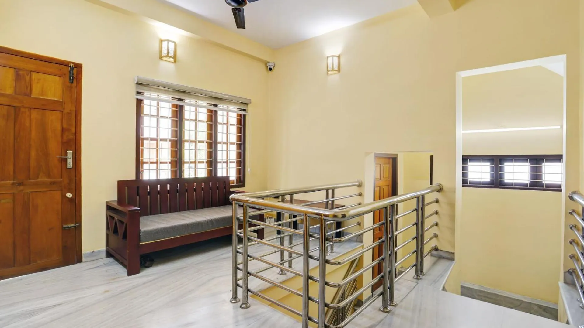 Super Hotel O Lm Residency Thiruvananthapuram