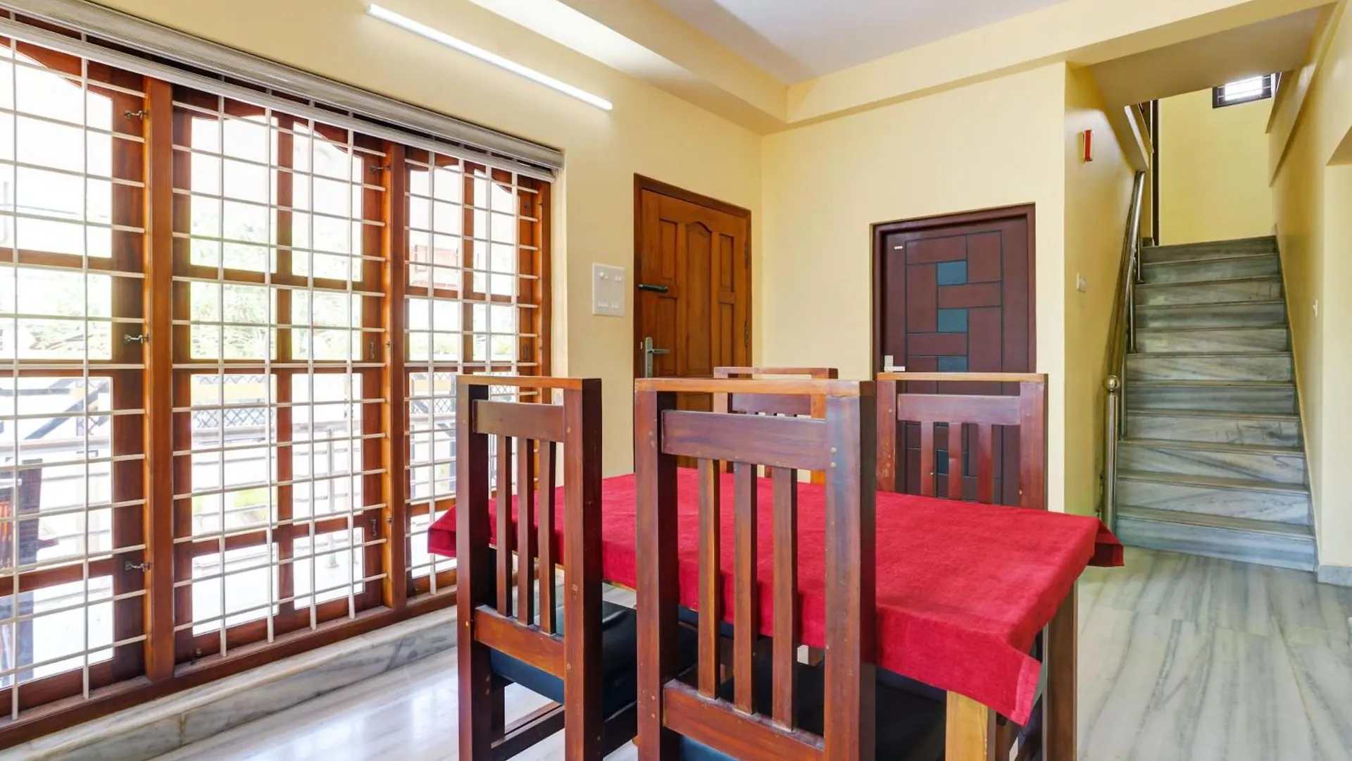 Super Hotel O Lm Residency Thiruvananthapuram