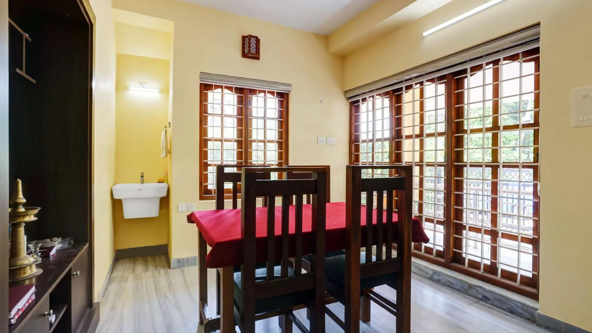 ***  Super Hotel O Lm Residency Thiruvananthapuram India